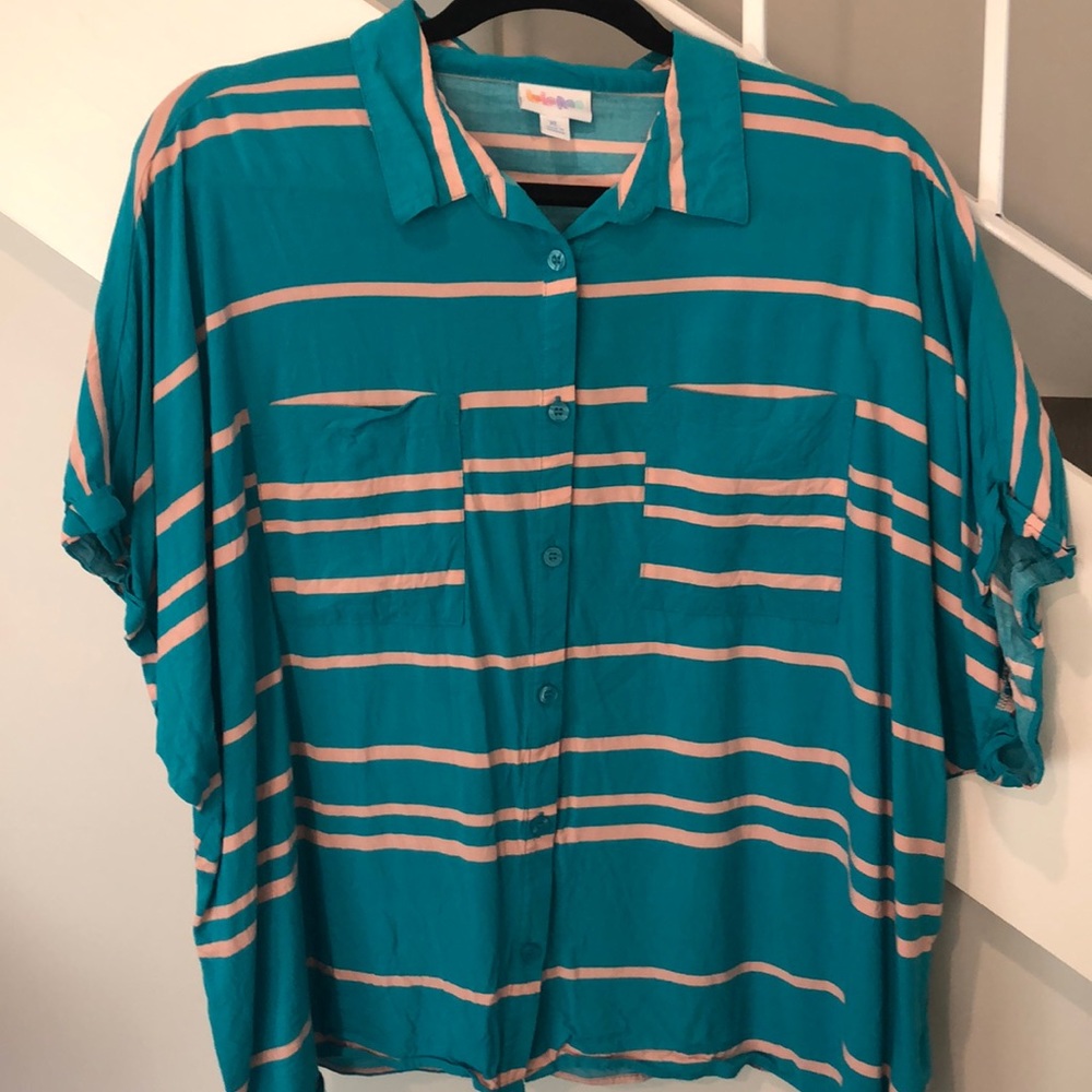 NWOT Amy by Lularoe